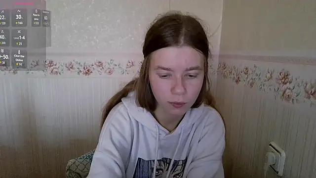 0nlyLola online show from 10/28/25, 08:40