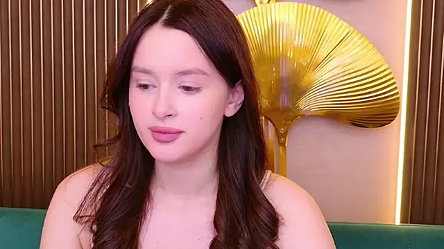 Snapshot of EvaSwen chatting on 06/25/26, 11:15 EvaSwen online show from 06/25/26, 11:15