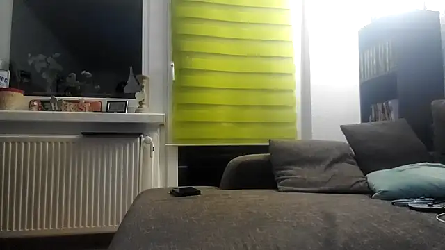 Snapshot of stivi2526 chatting on 10/03/25, 06:38 stivi2526 online show from 10/03/25, 06:38