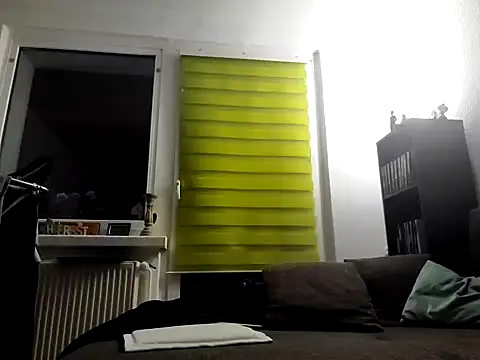 Snapshot of stivi2526 chatting on 10/28/25, 10:12 stivi2526 online show from 10/28/25, 10:12