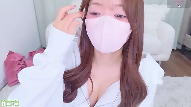 Seira  nn online show from 06/17/26, 03:57