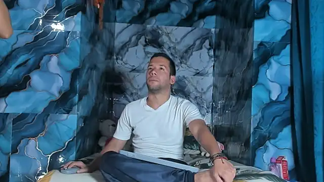 celesteyorucso1 online show from 10/06/25, 08:50