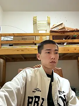 Snapshot of JdhdSjdj chatting on 11/13/25, 12:15 JdhdSjdj online show from 11/13/25, 12:15