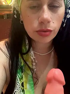 Amarteverdaderamente online show from 10/23/25, 02:00