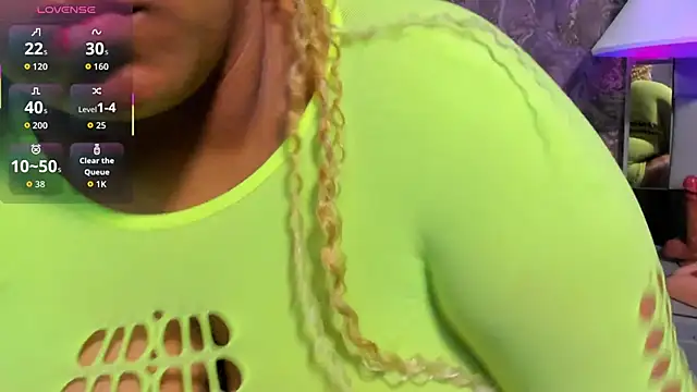 Fenty melo online show from 10/10/25, 07:46