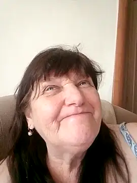 Apeesynka55211 online show from 04/03/26, 08:56