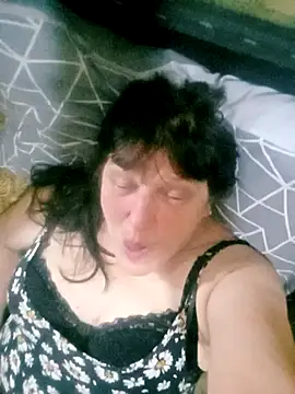 Apeesynka55211 online show from 04/12/26, 06:13