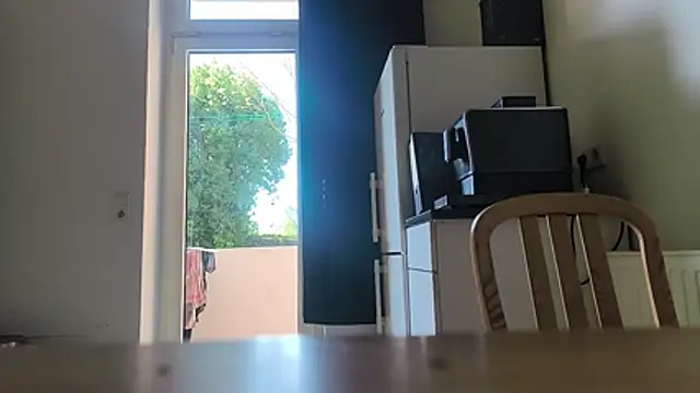 nobby2012 online show from 04/22/26, 09:22