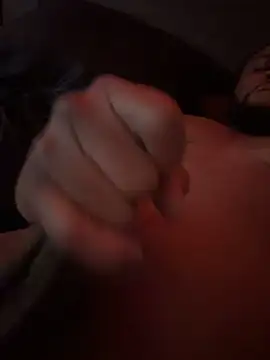 Snapshot of theylovequan69 chatting on 04/01/26, 11:22 theylovequan69 online show from 04/01/26, 11:22