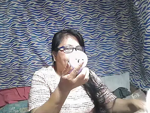 joy cute online show from 10/19/25, 12:55