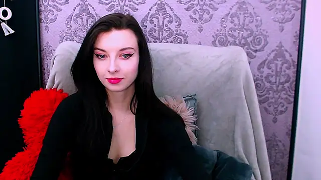 DominantLuna online show from 03/17/26, 08:23