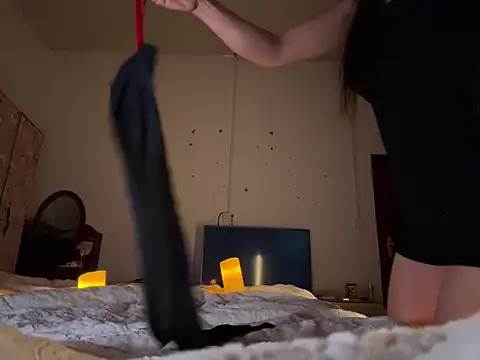 xiaowan x online show from 02/16/26, 05:09