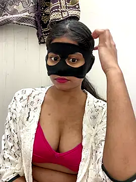 sexy-riya43 online show from 10/19/25, 03:34