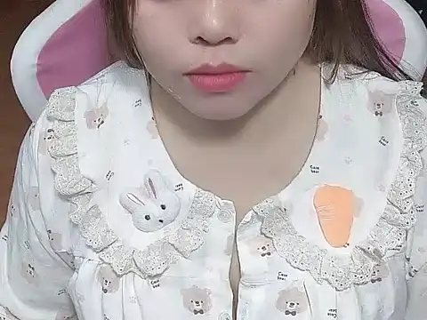 Snapshot of Sunna104 chatting on 02/05/26, 09:25 Sunna104 online show from 02/05/26, 09:25