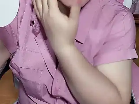 Snapshot of Sunna104 chatting on 02/10/26, 08:51 Sunna104 online show from 02/10/26, 08:51