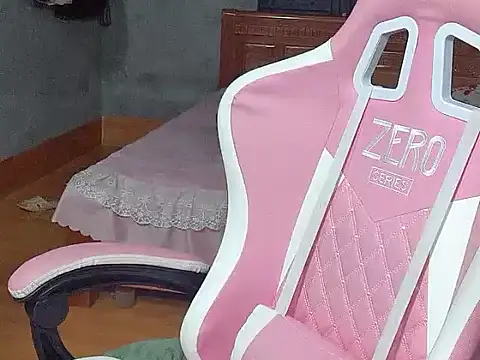 Snapshot of Sunna104 chatting on 02/27/26, 02:50 Sunna104 online show from 02/27/26, 02:50