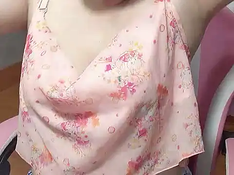 Snapshot of Sunna104 chatting on 03/06/26, 05:20 Sunna104 online show from 03/06/26, 05:20