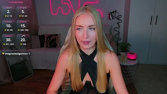 TessaGrays online show from 05/30/26, 01:41