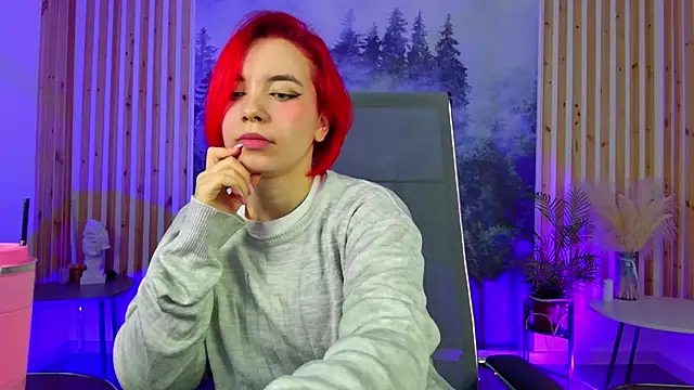 MarcelineChi online show from 11/25/25, 12:16