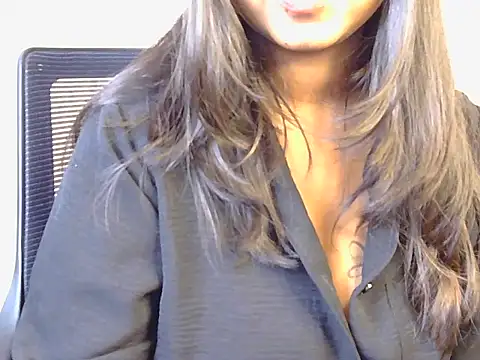 baby-panda4 online show from 10/12/25, 08:02