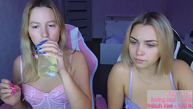 stefany and bettany online show from 10/22/25, 01:00