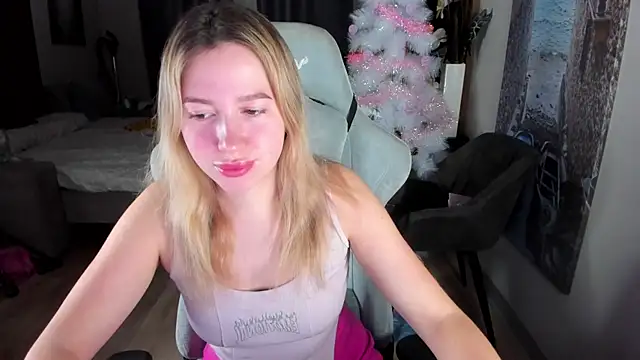 stefany and bettany online show from 01/12/26, 04:18