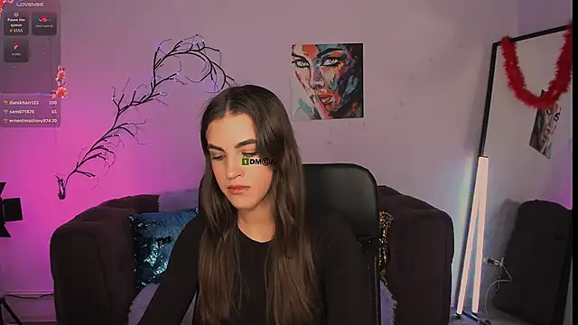 lina fox12 online show from 11/12/25, 01:22