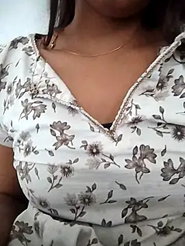 PEEHU-50 online show from 04/24/26, 02:03