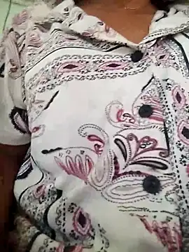 PEEHU-50 online show from 04/28/26, 02:49