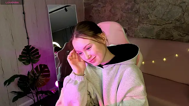 SirenaBlessing online show from 01/17/26, 01:10