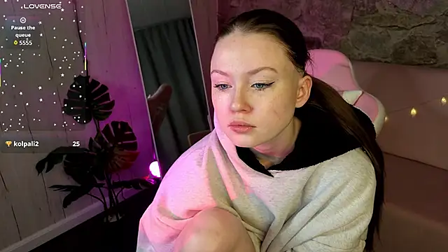 SirenaBlessing online show from 01/18/26, 01:09