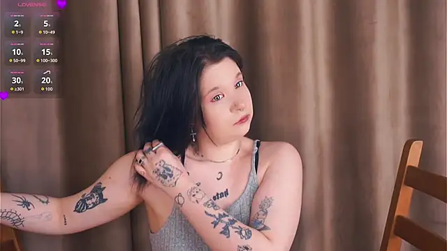 EviaVanveen online show from 01/08/26, 07:43