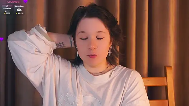 EviaVanveen online show from 01/10/26, 07:54