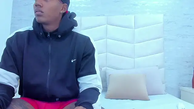 Snapshot of jax_black chatting on 10/09/25, 08:29 jax black online show from 10/09/25, 08:29