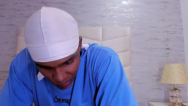 Snapshot of jax_black chatting on 11/13/25, 07:02 jax black online show from 11/13/25, 07:02