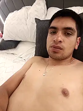 daniandr119 online show from 04/17/26, 02:14