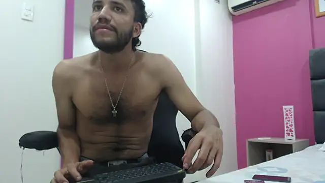 Juan FelipeX01 online show from 10/29/25, 03:14