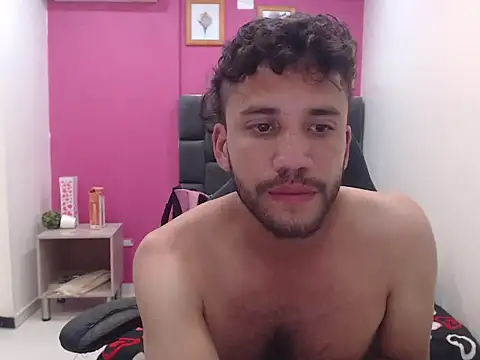 Juan FelipeX01 online show from 03/11/26, 02:17