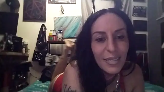 inkdhollow1 online show from 10/05/25, 03:27