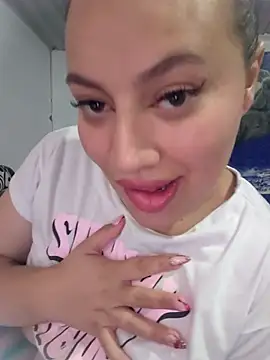 Meloddy   online show from 11/25/25, 02:28