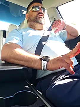 Roddog18 online show from 04/22/26, 11:50