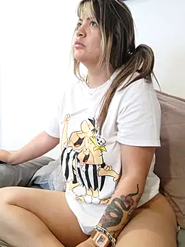 Zoe riivas online show from 03/23/26, 01:04