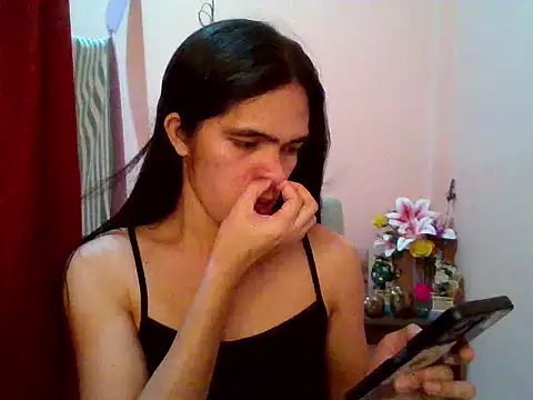 Snapshot of sweet_yummy69 chatting on 02/06/26, 10:46 sweet yummy69 online show from 02/06/26, 10:46