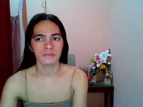 Snapshot of sweet_yummy69 chatting on 02/28/26, 10:44 sweet yummy69 online show from 02/28/26, 10:44