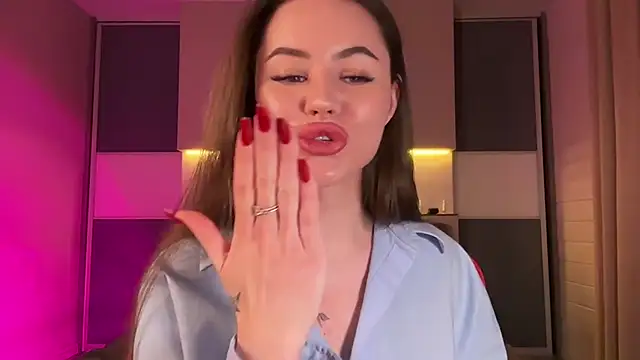 AlmaryKim online show from 01/21/25, 07:39