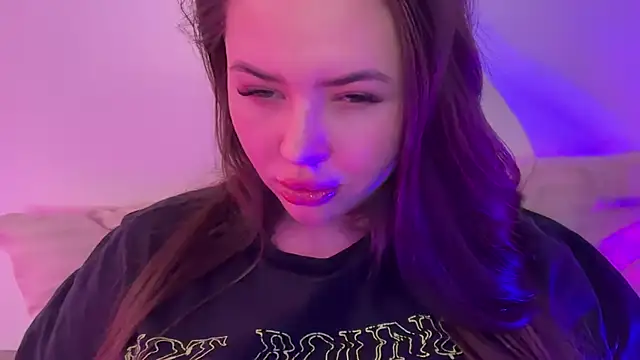 AlmaryKim online show from 04/14/26, 07:20