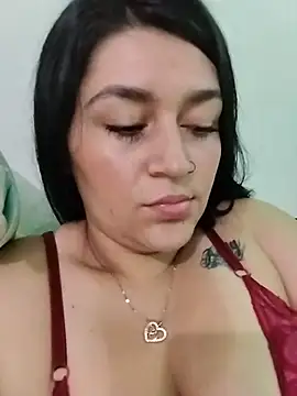 Snapshot of alejitasweet chatting on 10/31/25, 05:08 alejitasweet online show from 10/31/25, 05:08