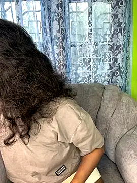 Snapshot of SukiyamaAsia chatting on 10/19/25, 07:09 SukiyamaAsia online show from 10/19/25, 07:09