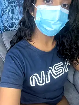 Snapshot of SukiyamaAsia chatting on 10/24/25, 06:37 SukiyamaAsia online show from 10/24/25, 06:37