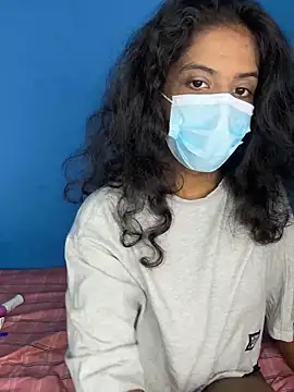 Snapshot of SukiyamaAsia chatting on 10/27/25, 07:01 SukiyamaAsia online show from 10/27/25, 07:01